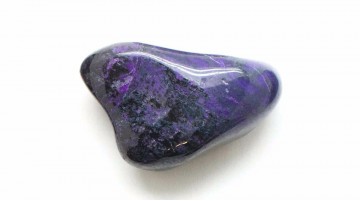 Sugilite - a Pedra da Chama Violeta