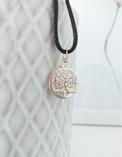 Colar com Árvore da Vida (prateado)