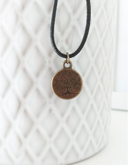Colar com Árvore da Vida (cor de bronze)