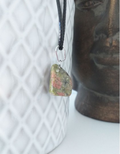 Colar com Unakite