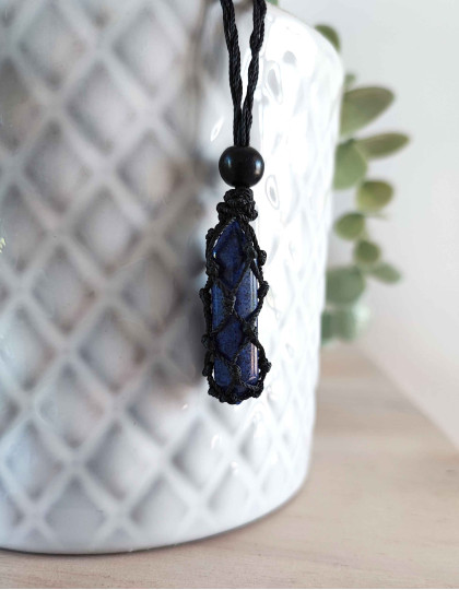 Colar de Rede - Lápis-Lazuli (Obelisco)