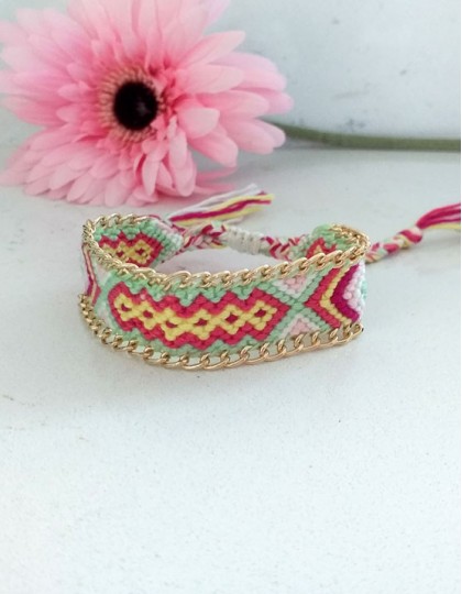 Pulseira Boho em Linha