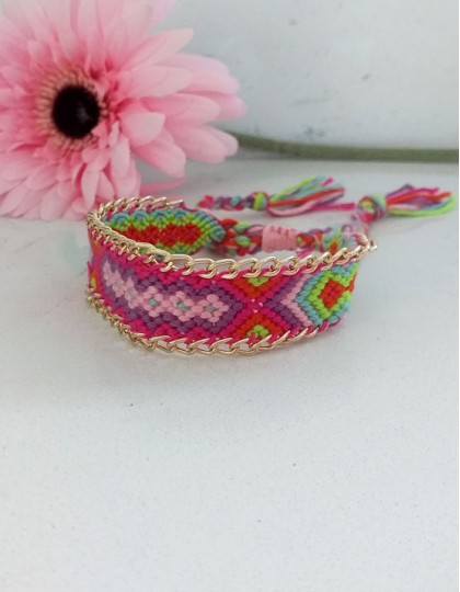 Pulseira Boho em Linha