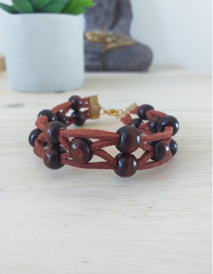 Pulseira Boho com Madeira