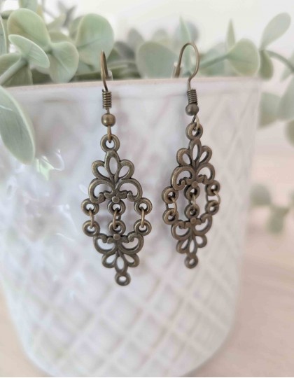 Brincos Boho - Flor de Lis
