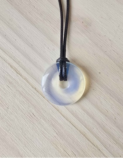 Colar com Pedra Pi (2.5cm) - Opala